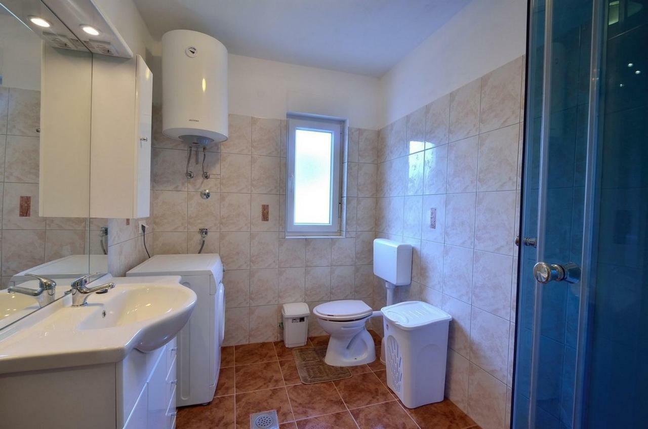 Apartment Nada With Private Pool Buzet Zewnętrze zdjęcie